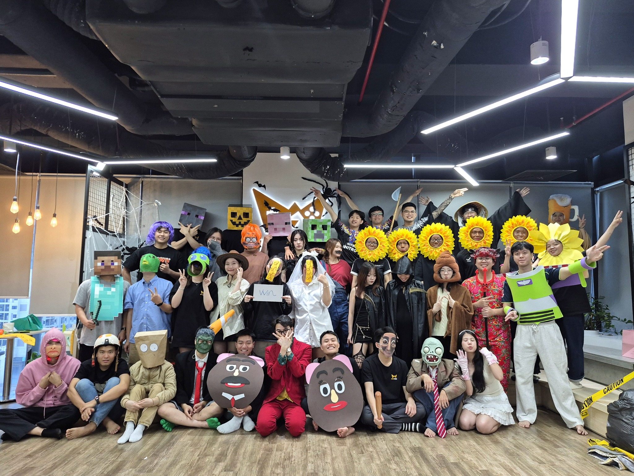 [RECAP] HALLOWEEN PARTY 2025